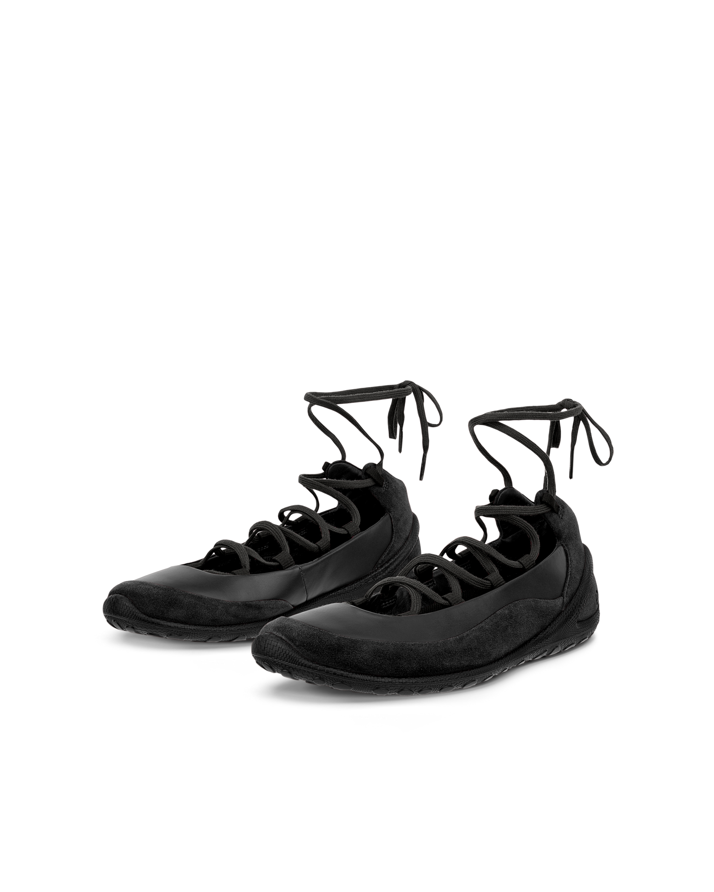 802453-51052-front_angle_left_pair_rendition_eCom.png